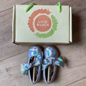 NWT! Livie and Luca shimmer Halley shoe